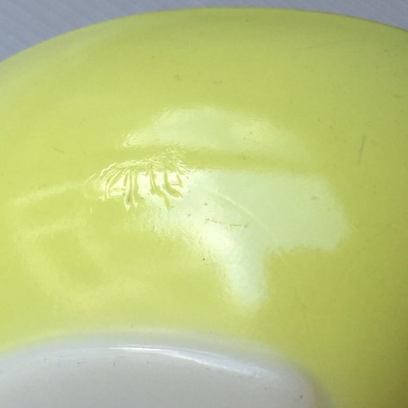 Hazel Atlas Bowl Dish Dessert Milk Glass Orchard Apple Shape Yellow Vintage Set - Picture 9 of 12